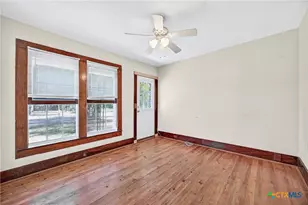 617 N College St, Gonzales, TX 78629 - Photo 6