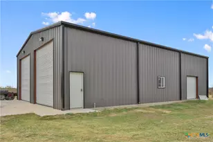 13428 Knob Hill Rd, Rogers, TX 76569 - Photo 30