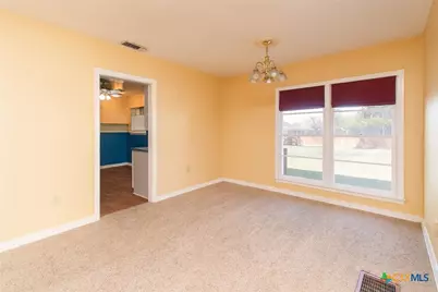 606 N 13th Street, Temple, TX 76501 - Photo 4