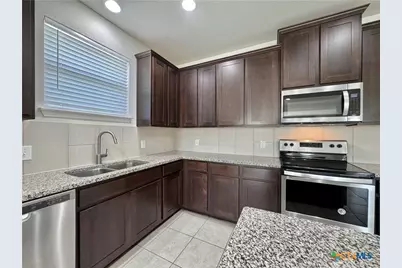 320 La Escalera Drive, Leander, TX 78641 - Photo 10