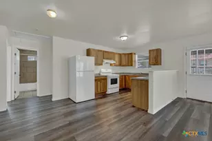 801 Johns St, San Marcos, TX 78666 - Photo 10