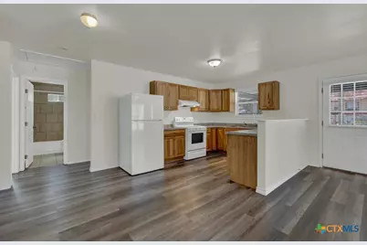 801 Johns Street, San Marcos, TX 78666 - Photo 10