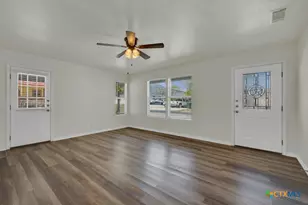 801 Johns St, San Marcos, TX 78666 - Photo 6