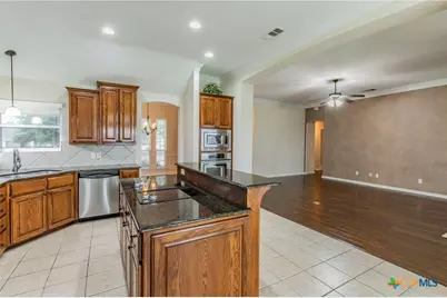 920 Copper Ridge Loop, Temple, TX 76502 - Photo 6