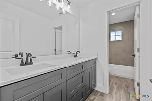 8424 Red Bottle Brush Rd, Lago Vista, TX 78645 - Photo 32