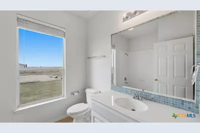 15620 Harry Lind Road, Elgin, TX 78621 - Photo 26