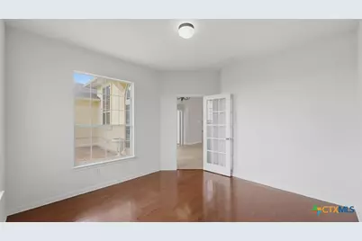 15620 Harry Lind Road, Elgin, TX 78621 - Photo 32