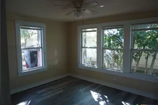 1101 S 33rd St, Temple, TX 76504 - Photo 6