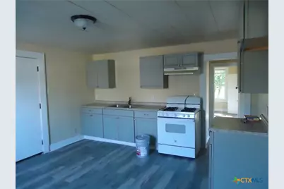 1101 S 33rd Street, Temple, TX 76504 - Photo 4