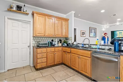 108 Overture Court, Waco, TX 76706 - Photo 8