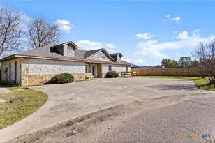 108 Overture Ct, Waco, TX 76706 - Photo 2