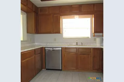 1133 Ashby Street #C9, Seguin, TX 78155 - Photo 10