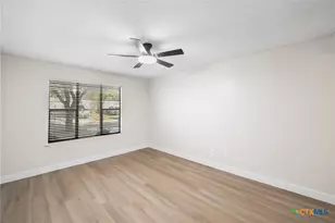 8417 Echo Creek Ln, San Antonio, TX 78240 - Photo 20