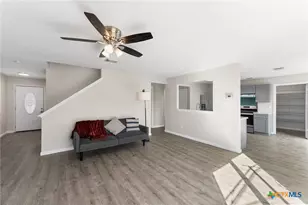 8010 Chestnut Gate Dr, Converse, TX 78109 - Photo 4