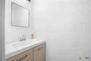 8010 Chestnut Gate Dr, Converse, TX 78109 - Photo 32