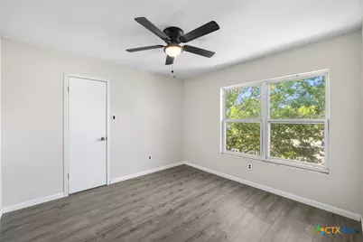 8010 Chestnut Gate Drive, Converse, TX 78109 - Photo 12