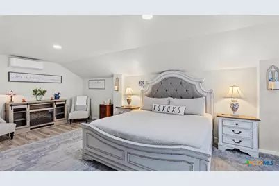 207 Woodlake Drive, Mcqueeney, TX 78123 - Photo 32