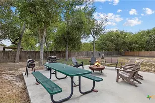 207 Woodlake Dr, Mcqueeney, TX 78123 - Photo 38