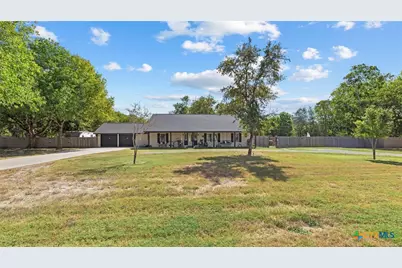 207 Woodlake Drive, Mcqueeney, TX 78123 - Photo 2