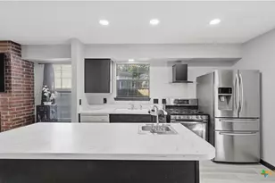 431 N Milam St, Seguin, TX 78155 - Photo 8