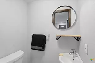 431 N Milam St, Seguin, TX 78155 - Photo 20