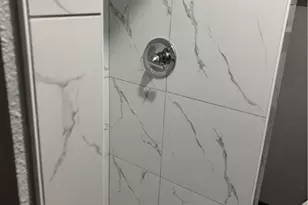 431 N Milam St, Seguin, TX 78155 - Photo 14