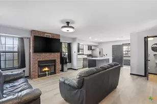 431 N Milam St, Seguin, TX 78155 - Photo 6