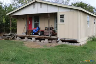 233 Indiana St, Bloomington, TX 77951 - Photo 14