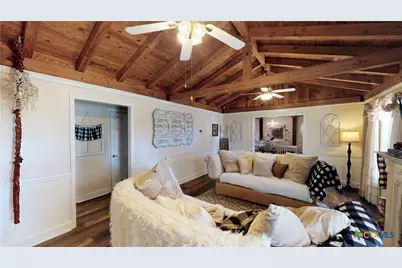 612 McCormick Drive, Victoria, TX 77904 - Photo 2