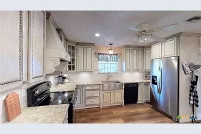 612 McCormick Drive, Victoria, TX 77904 - Photo 14