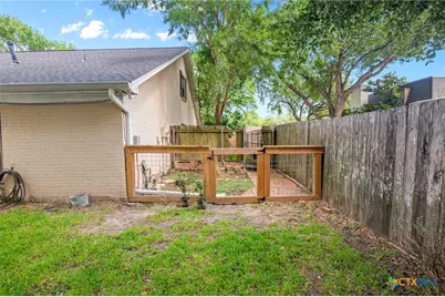 407 Pasadena Drive, Victoria, TX 77904 - Photo 42