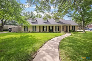 407 Pasadena Dr, Victoria, TX 77904 - Photo 1