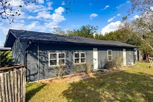 859 Co Rd 429, Lolita, TX 77971 - Photo 4