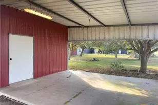 859 Co Rd 429, Lolita, TX 77971 - Photo 34