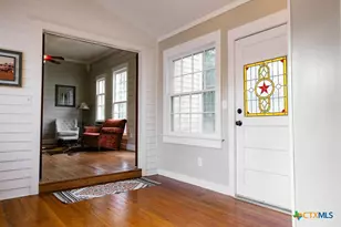 509 Hanover St, Edna, TX 77957 - Photo 20