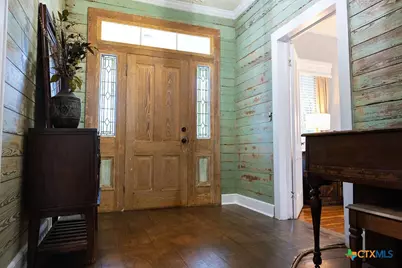 509 Hanover Street, Edna, TX 77957 - Photo 6