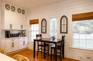 509 Hanover St, Edna, TX 77957 - Photo 18