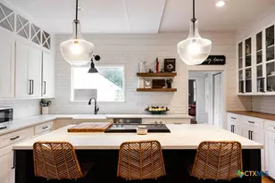 509 Hanover St, Edna, TX 77957 - Photo 14