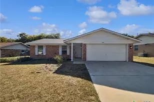 1604 Arkansas Ave, Killeen, TX 76541 - Photo 1