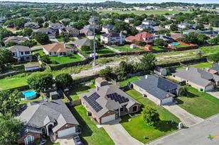 418 Canoe Dr, Harker Heights, TX 76548 - Photo 4