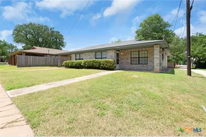 307/309 W 2nd Street, Lampasas, TX 76550 - Photo 2