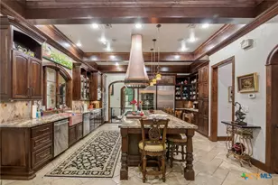 179 Post Oak Pl, Inez, TX 77968 - Photo 4