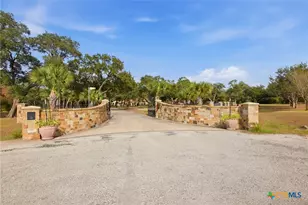 179 Post Oak Pl, Inez, TX 77968 - Photo 2