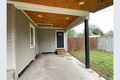 207 S George Street, Victoria, TX 77901 - Photo 28