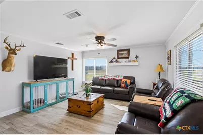 201 Pheasant Drive, Victoria, TX 77905 - Photo 10