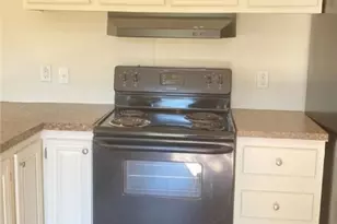 36 Locust Dr, Copperas Cove, TX 76522 - Photo 2