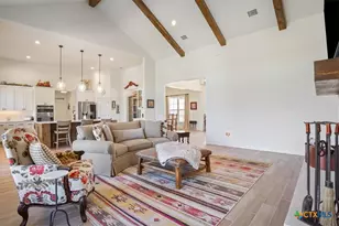 1250 E Creekview Dr, Salado, TX 76571 - Photo 18