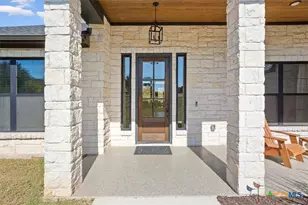 1250 E Creekview Dr, Salado, TX 76571 - Photo 6