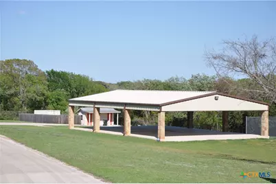 1250 E Creekview Drive, Salado, TX 76571 - Photo 44