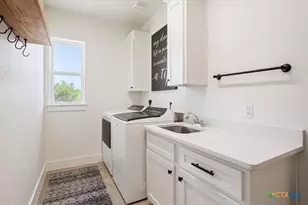 1250 E Creekview Dr, Salado, TX 76571 - Photo 24